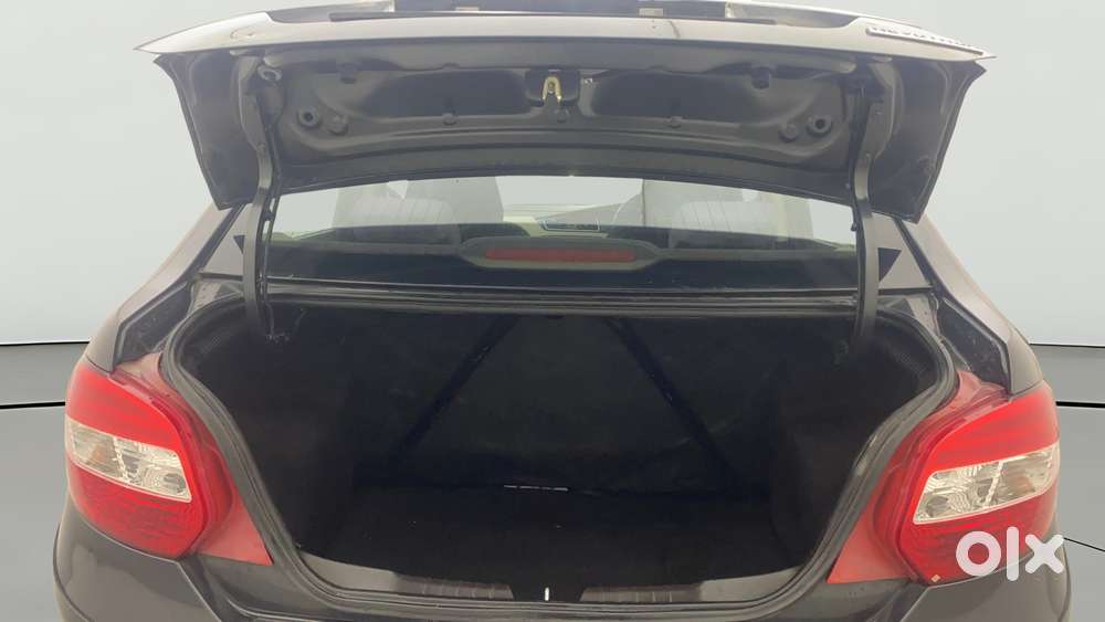 Tata Zest  1.2 Revotron Xt, 2015, Petrol