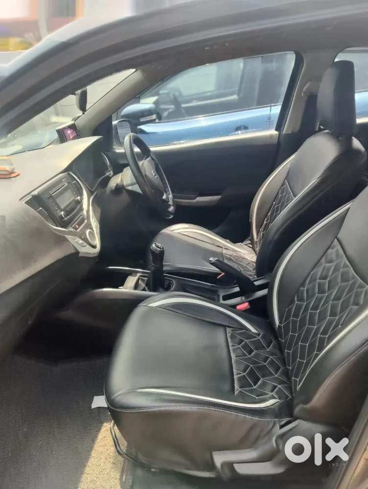 Maruti Suzuki Swift Amt Zxi, 2018, Petrol