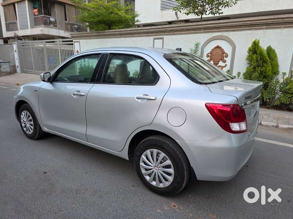 Maruti Suzuki Dzire 1.2 Vxi Amt, 2017, Petrol