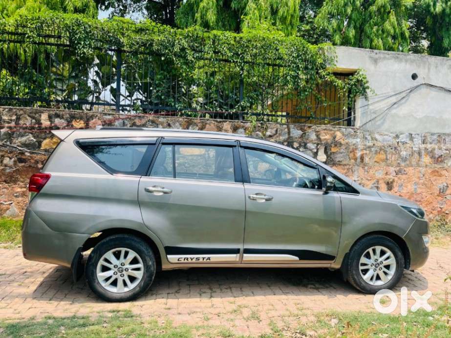 Toyota Innova Crysta 2.4 V, 2018, Diesel