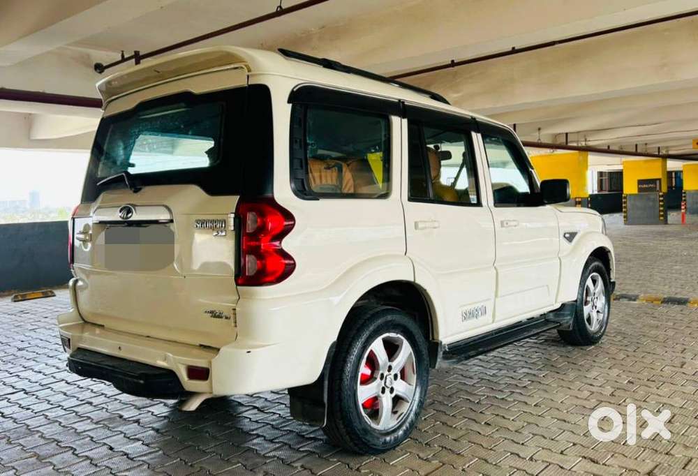 Mahindra Scorpio