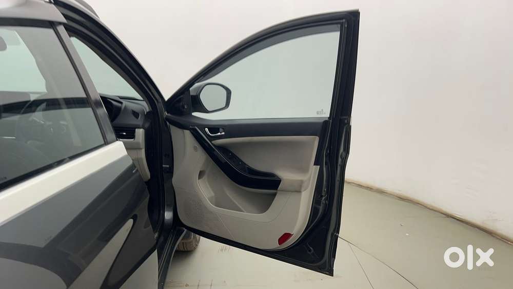 Tata Nexon 1.2 Revotron Xz Plus, 2021, Petrol
