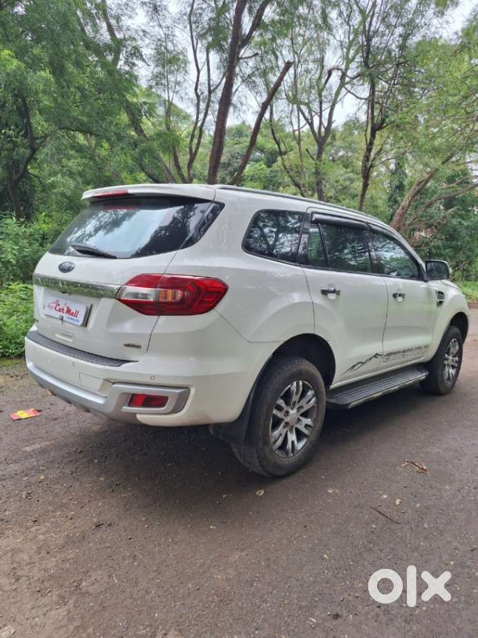 Ford Endeavour Titanium 2.2 4x2, 2017, Diesel