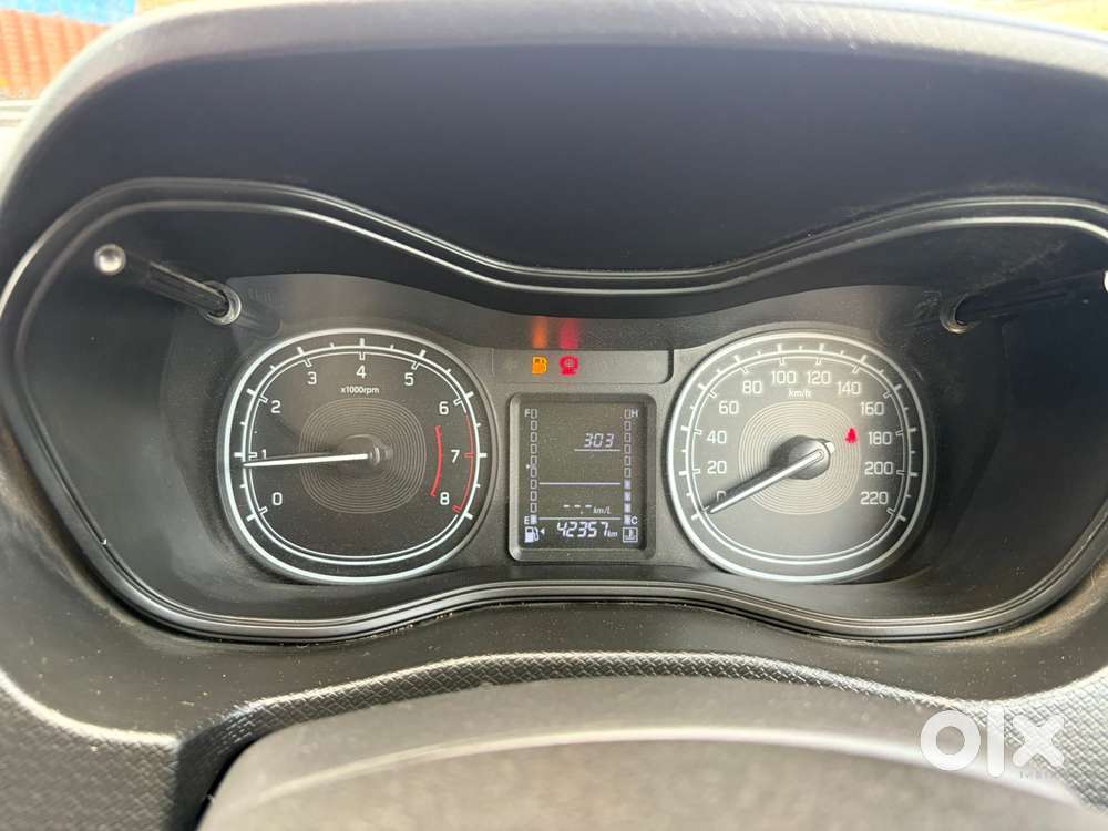 Maruti Suzuki Brezza 1.5 Vxi Smart Hybrid, 2021, Petrol