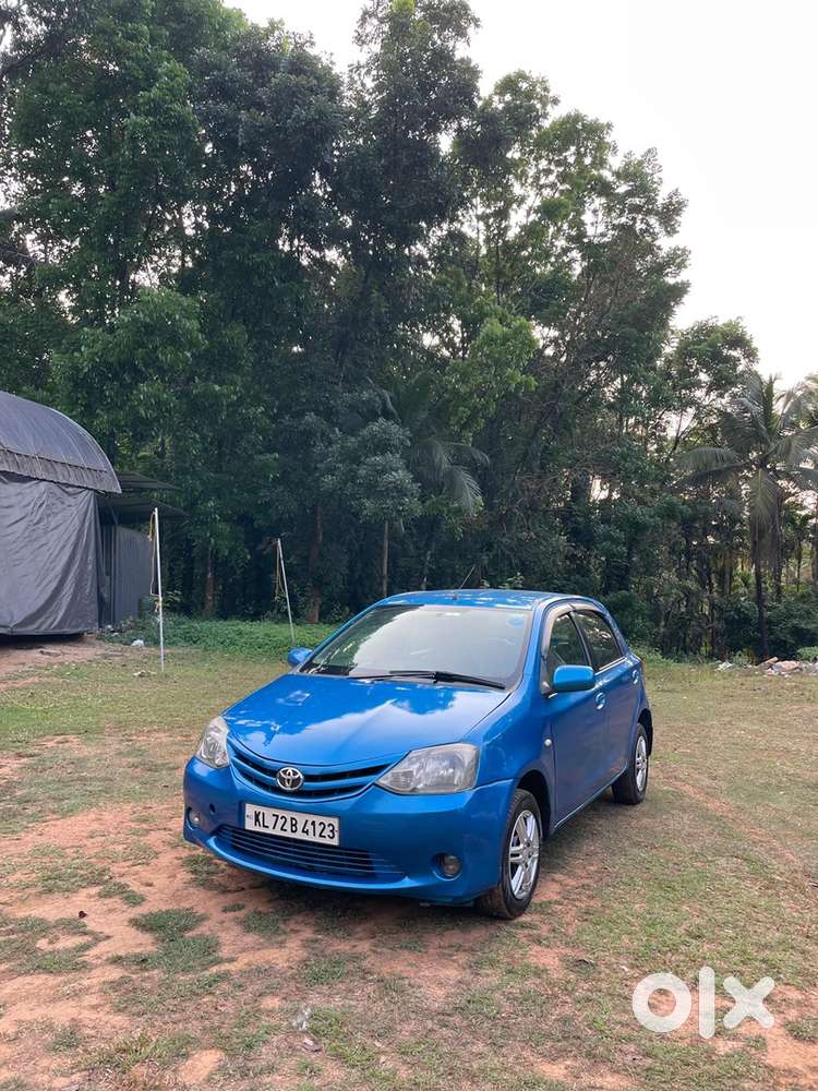 Toyota Etios Liva Petrol 2012