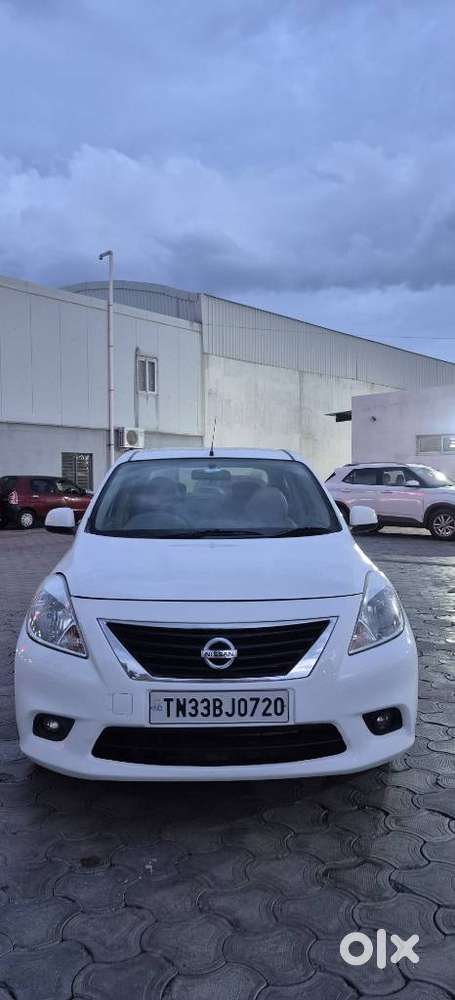 Nissan Sunny Special Edition, 2015, Petrol