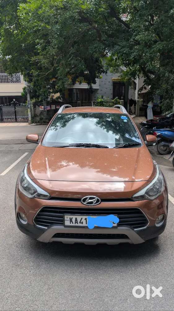 Hyundai I20 Active 2017 Petrol Well Maintained
