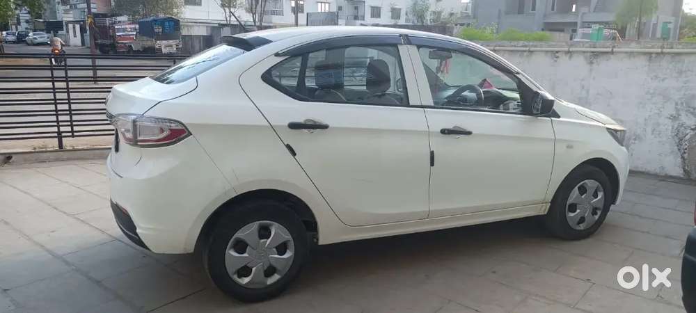 Tata Tigor 2023 Petrol 22000 Km Driven
