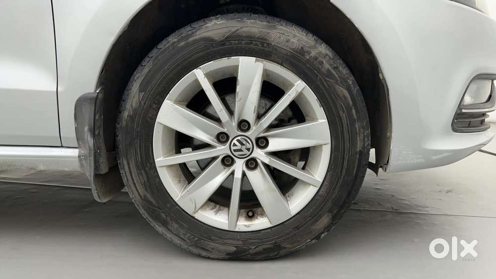 Volkswagen Polo 2009-2013 Petrol Highline 1.2l, 2017, Petrol