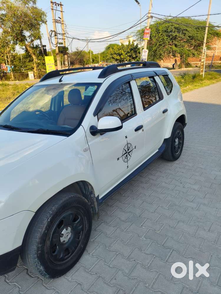 Renault Duster 1.5 Petrol Rxl, 2014, Cng & Hybrids