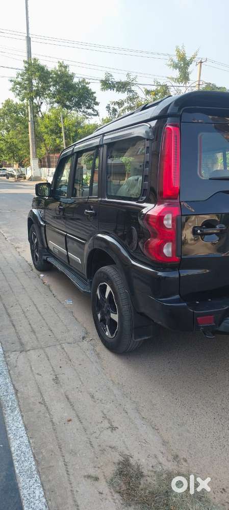 Mahindra Scorpio Classic 2.2 S Mt 9 Str, 2024, Diesel