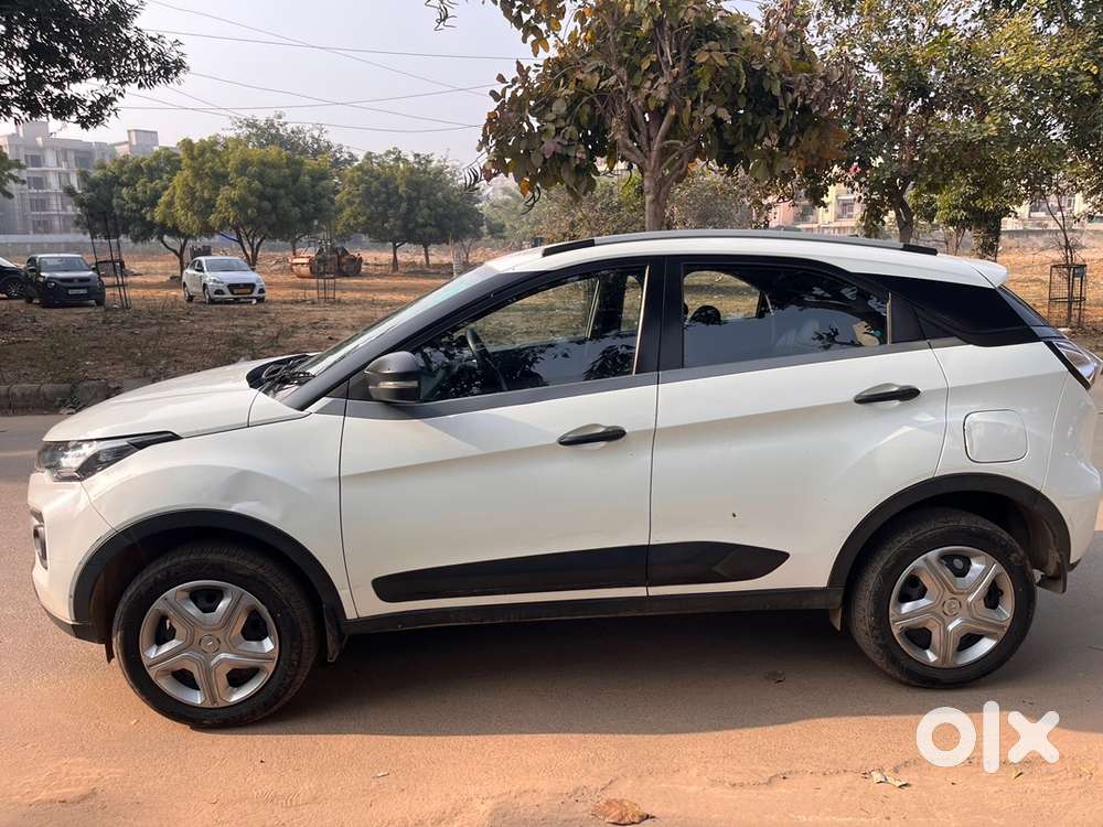 Tata Nexon 2021 Petrol 35000 Km Driven