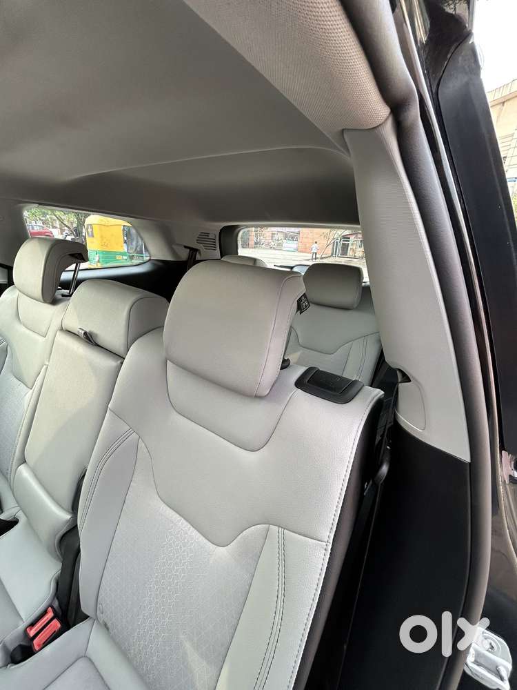 Jeep Meridian Limited, 2025, Diesel