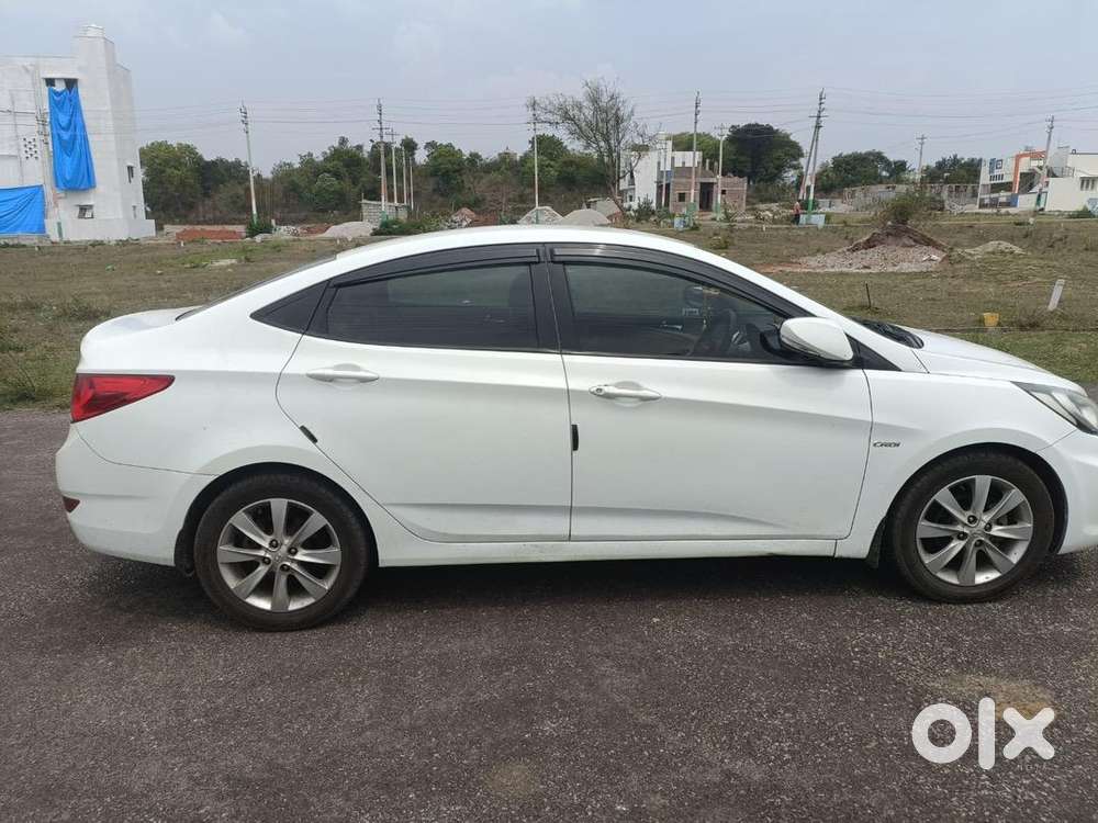 Hyundai Fluidic Verna 2012 Diesel 86000 Km Driven