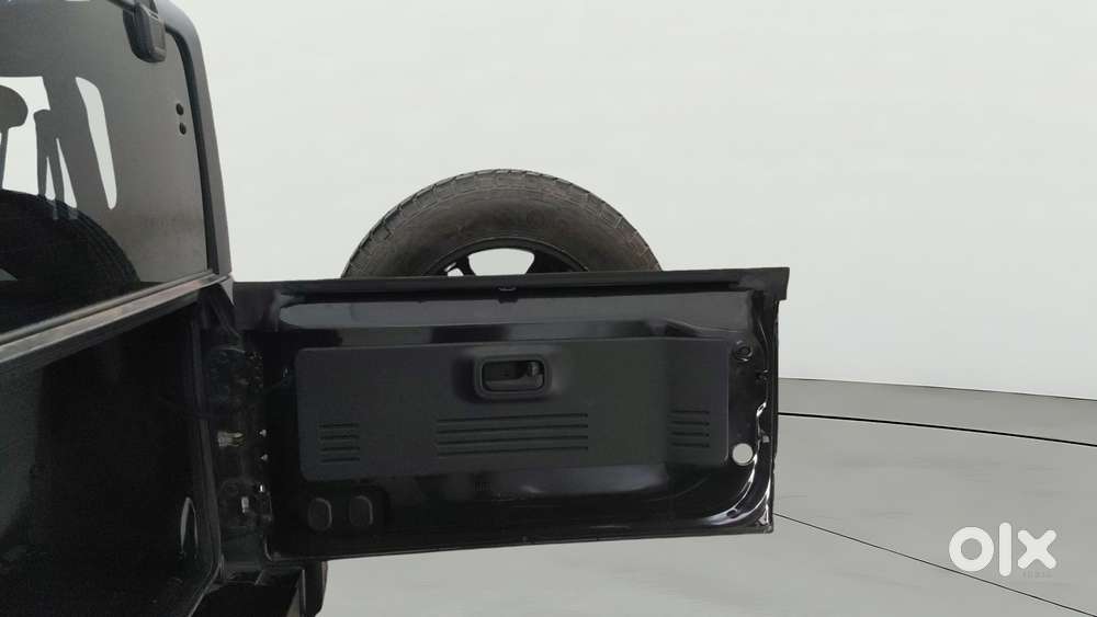 Mahindra Thar Lx Hard Top Petrol Mt 4wd, 2022, Petrol