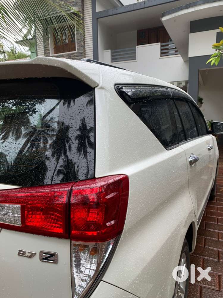 Low Kms Mint Condition Innova Crysta