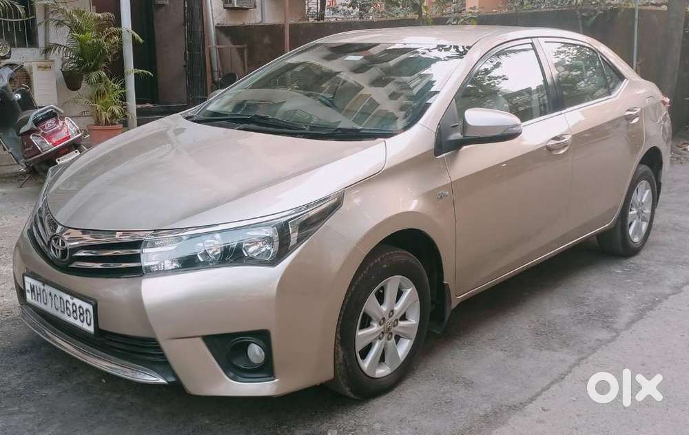 Toyota Corolla Altis 1.8 J, 2016, Petrol