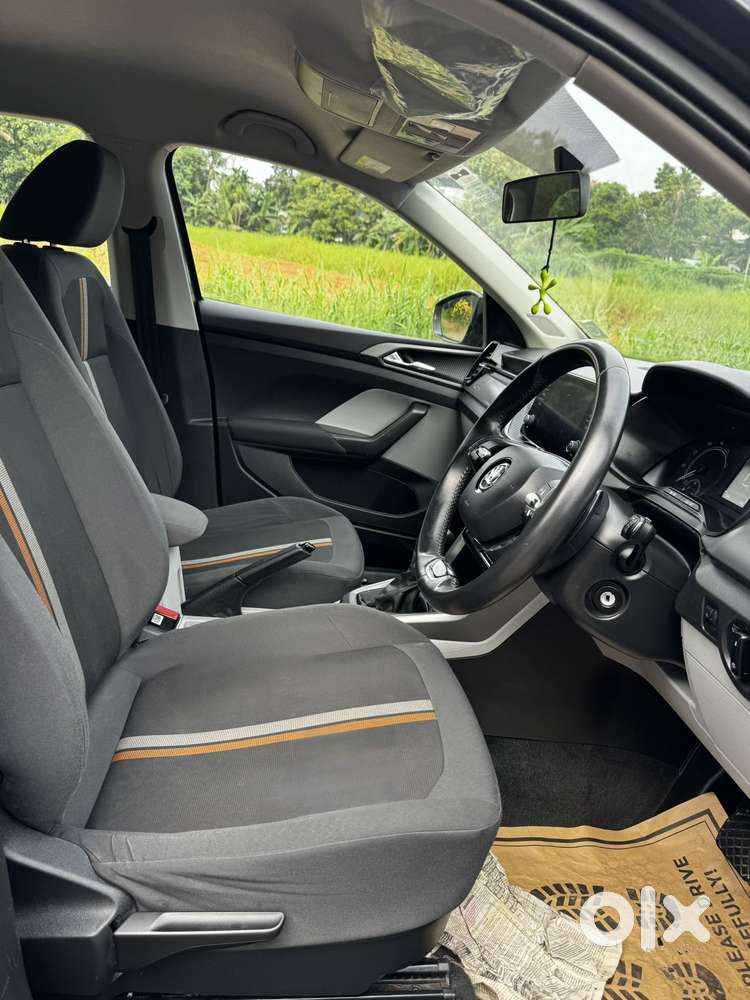 Skoda Kushaq 1.0 Tsi Ambition At, 2023, Petrol