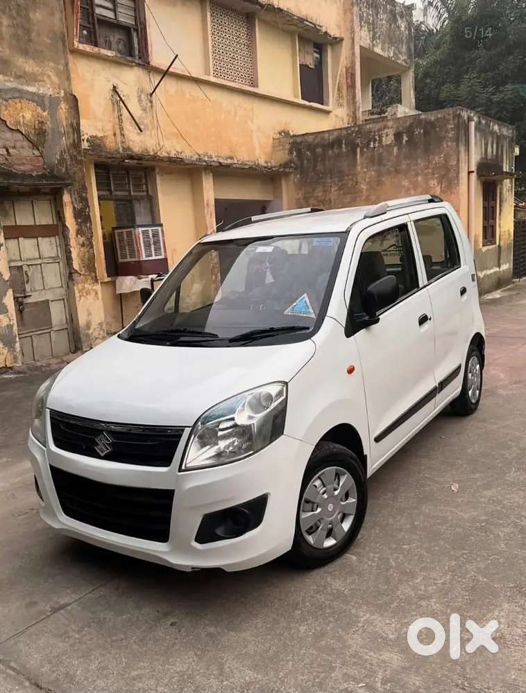 Maruti Suzuki Wagon R 2012 Company Fitted Cng Reverse Camera & Screen