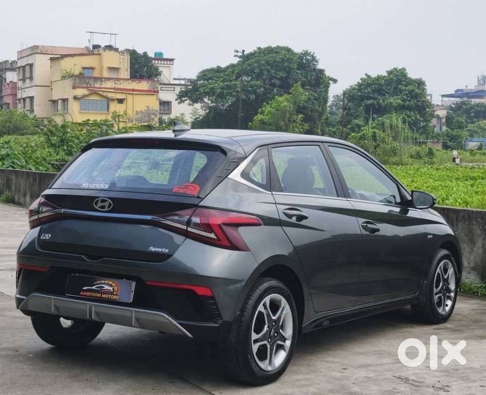 Hyundai I20 Sportz 1.2 Ivt, 2024, Petrol