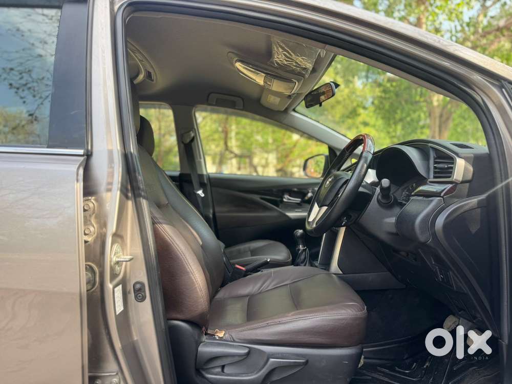 Toyota Innova Crysta 2.4 V 7 Str, 2019, Diesel