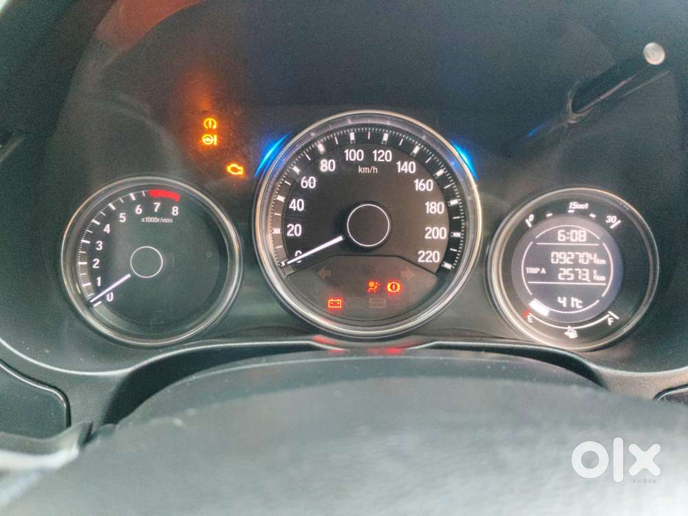 Honda City I-vtec V, 2017, Petrol