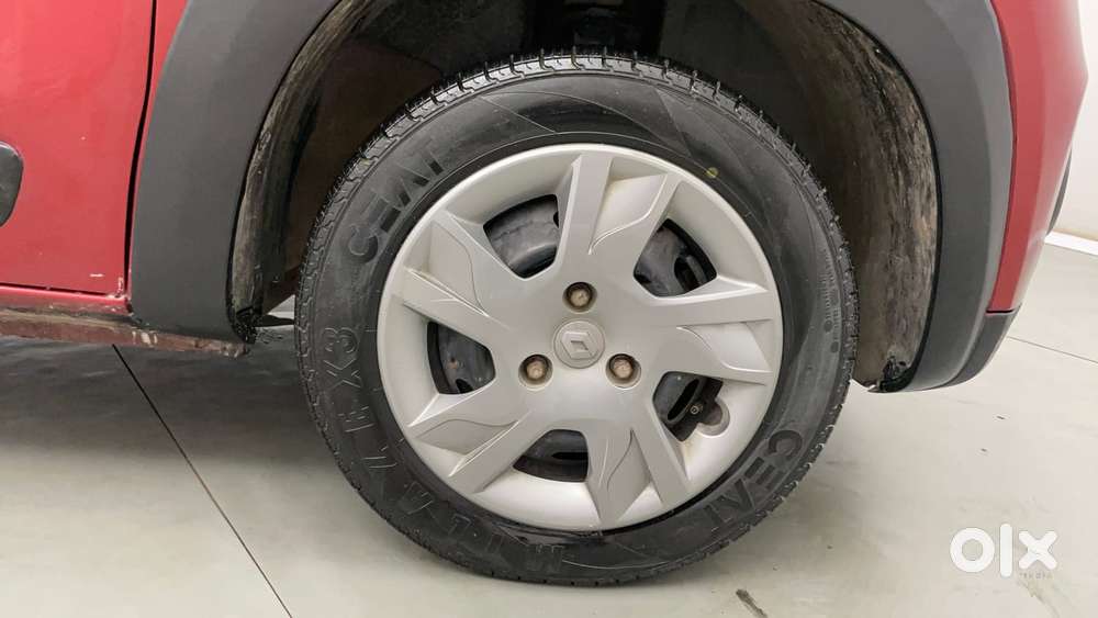 Renault Kwid 2019-ongoing 1.0 Rxt (o), 2018, Petrol