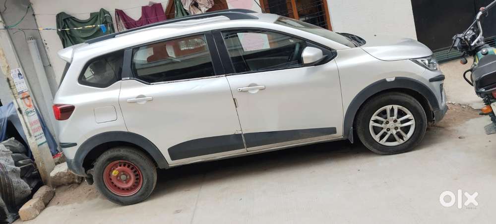 Renault Triber 1.0 Rxe, 2020, Petrol