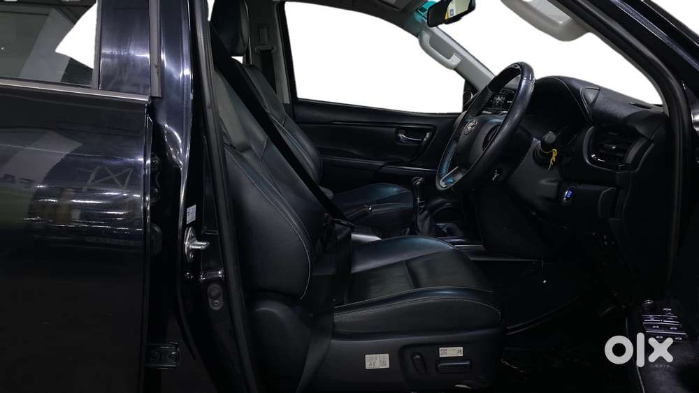 Toyota Fortuner [2021-ongoing] 2.8 2wd Diesel Mt, 2024, Diesel