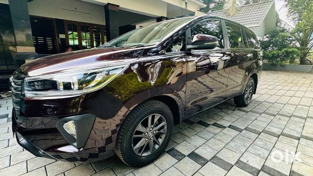 Toyota Innova Crysta 2.4 Vx Mt, 2019, Diesel