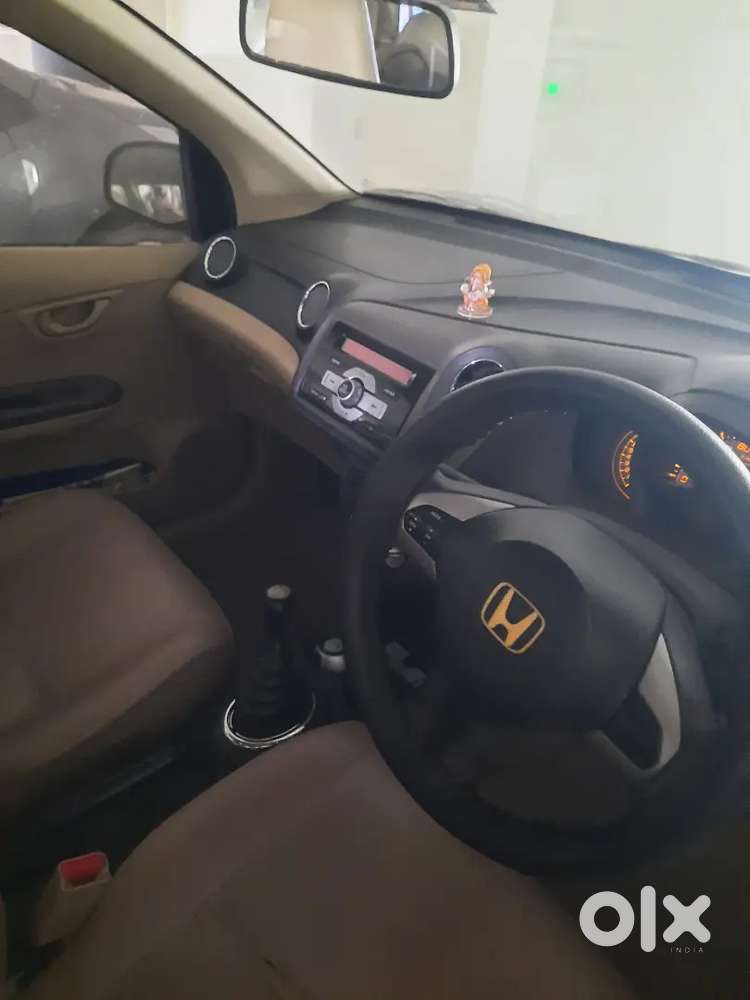 Honda Brio 2012 Petrol Well Maintained