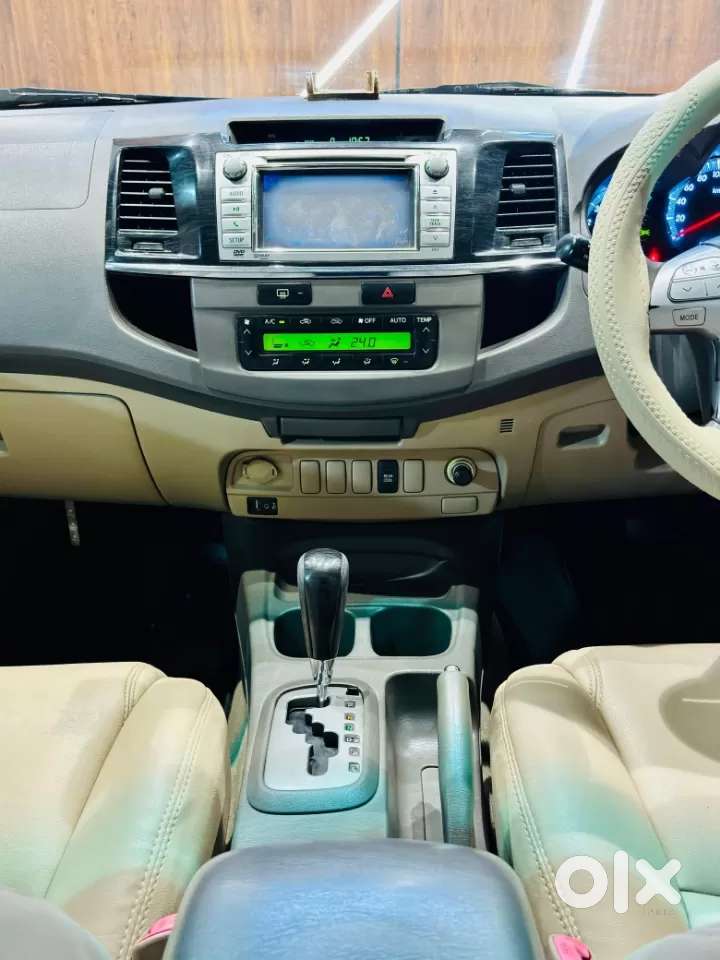 Toyota Fortuner, 2012, Diesel
