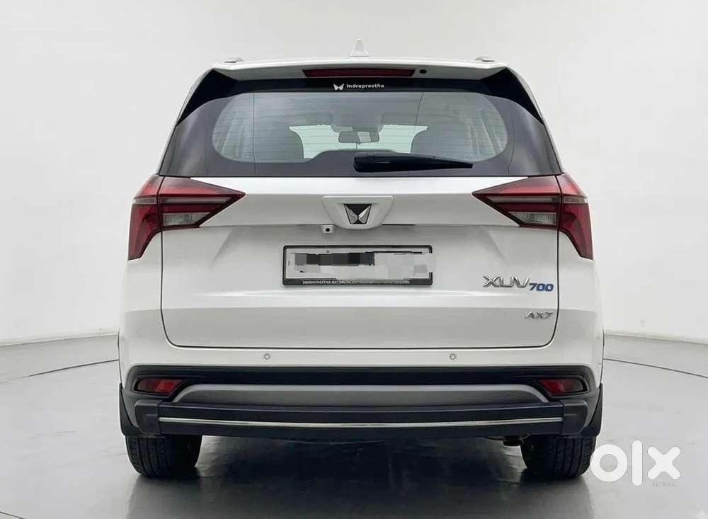 Mahindra Xuv700 2.0 Ax 7 Petrol At Str, 2025, Petrol