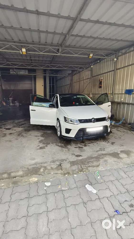 Volkswagen Polo 2015 Petrol 40000 Km Driven