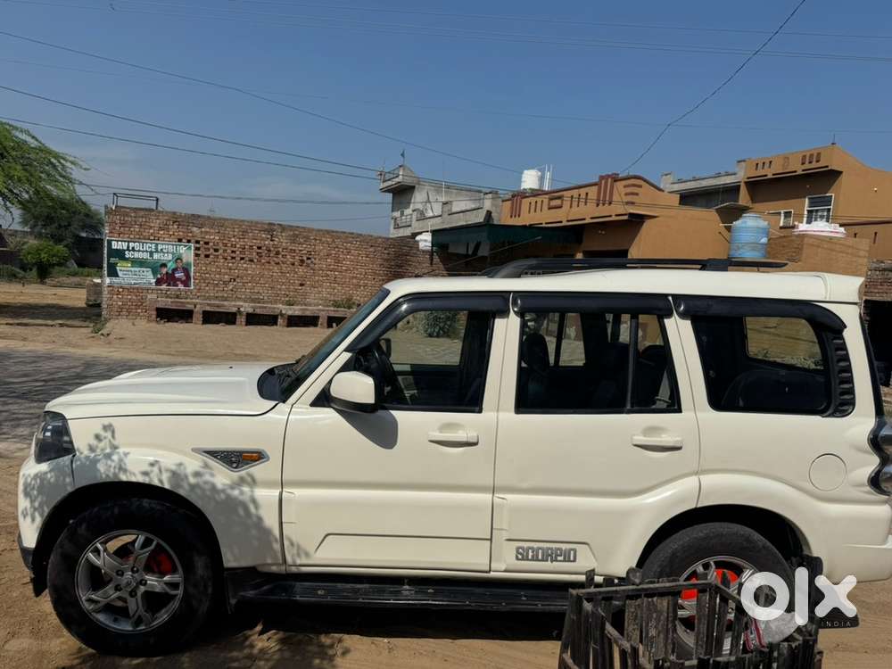 Mahindra Scorpio Classic 2016 Diesel