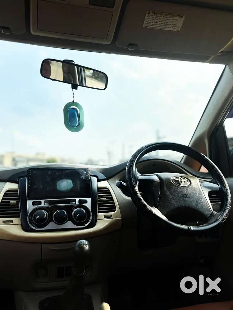 Toyota Innova 2012 Diesel 157000 Km Driven