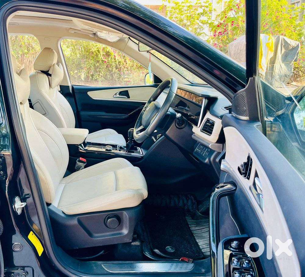 Mahindra Xuv700 2.2 Ax 7 Diesel Mt Str, 2024, Diesel