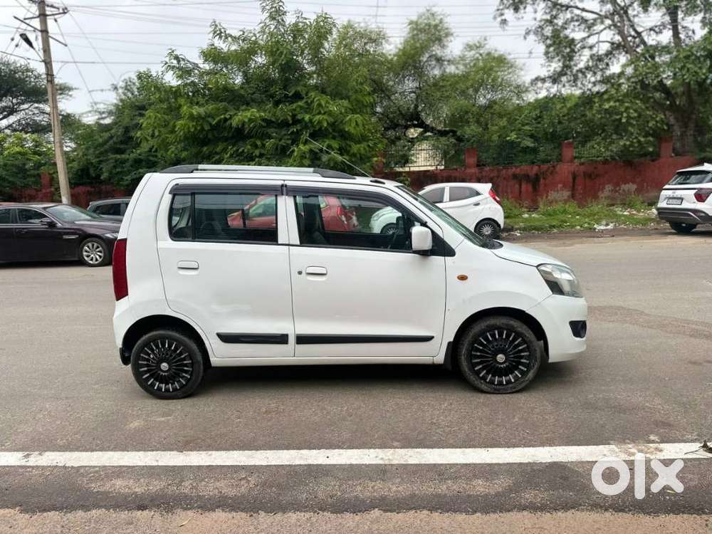 Maruti Suzuki Wagon R Vxi Plus(o), 2016, Petrol