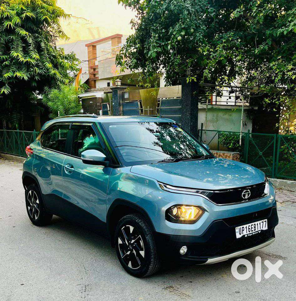 Tata Punch Accomplished Dazzle Amt Sunroof, 2023, Petrol