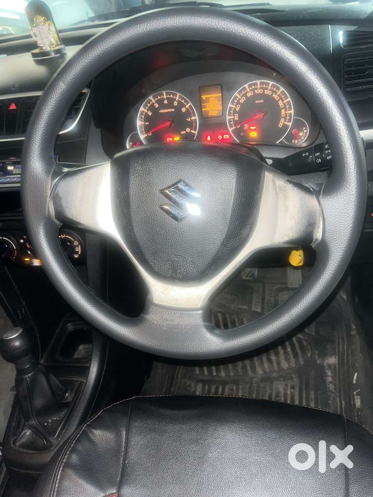 Maruti Suzuki Swift Vxi + Manual, 2014, Petrol