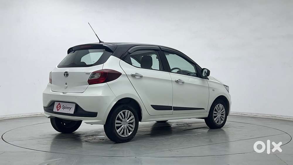 Tata Tiago 1.2 Revotron Xm Cng, 2025, Cng & Hybrids