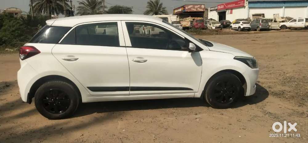 Hyundai I20 2017 Diesel 187850 Km Driven