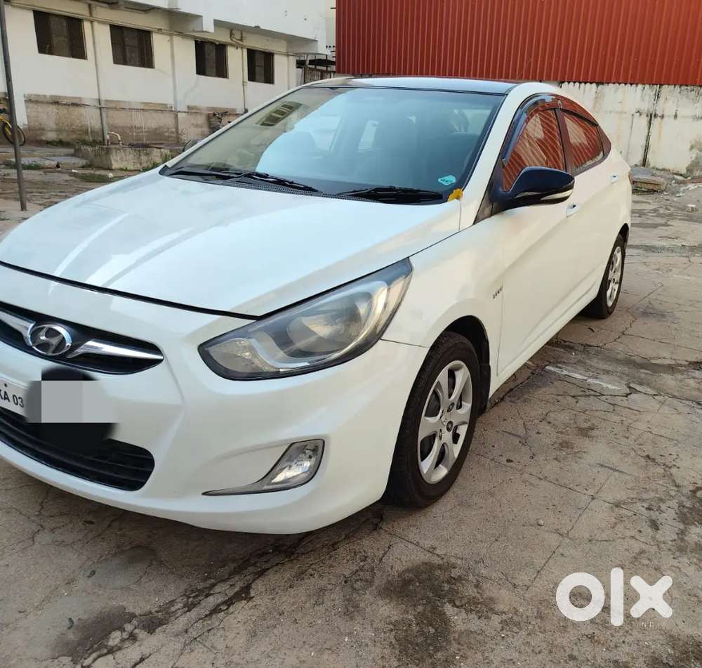 Hyundai Verna 2011 Petrol Well Maintained
