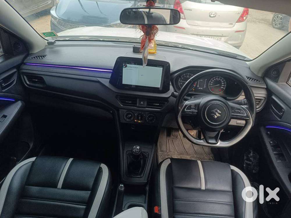 Maruti Suzuki Brezza 1.5 Lxi Smart Hybrid, 2024, Petrol