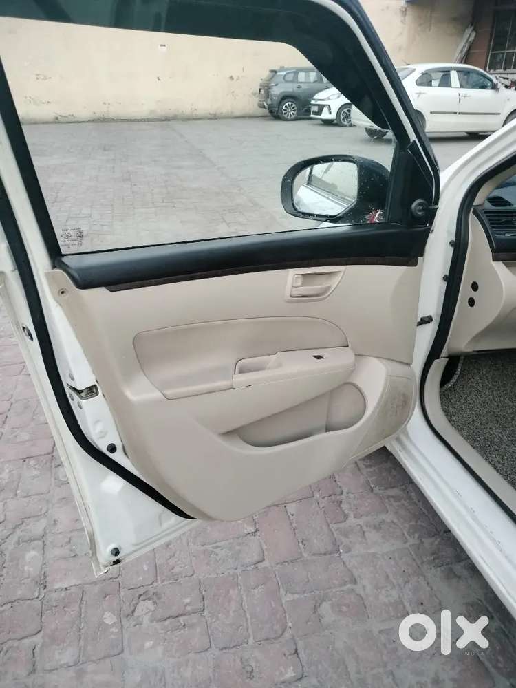 Maruti Suzuki Dzire 2018 Cng & Hybrids 116000 Km Driven
