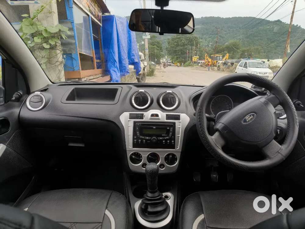 Ford Figo Diesel Zxi 2012