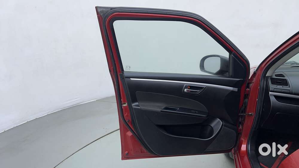 Maruti Suzuki Swift Vvt Vxi, 2012, Petrol