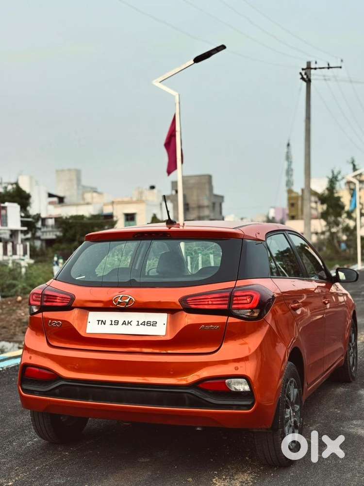 Hyundai I20 Full Company Service