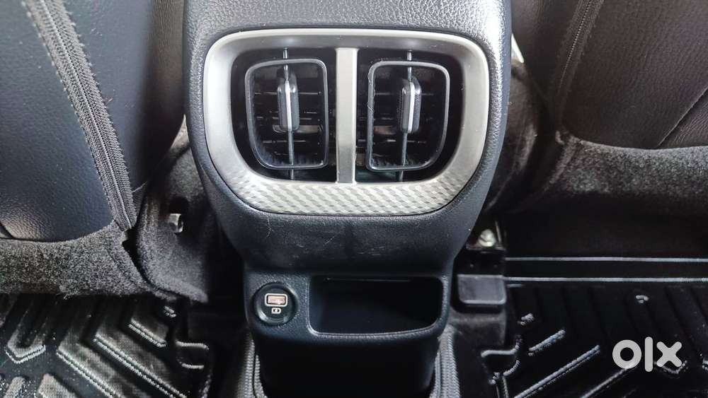 Kia Sonet Htx D, 2023, Petrol