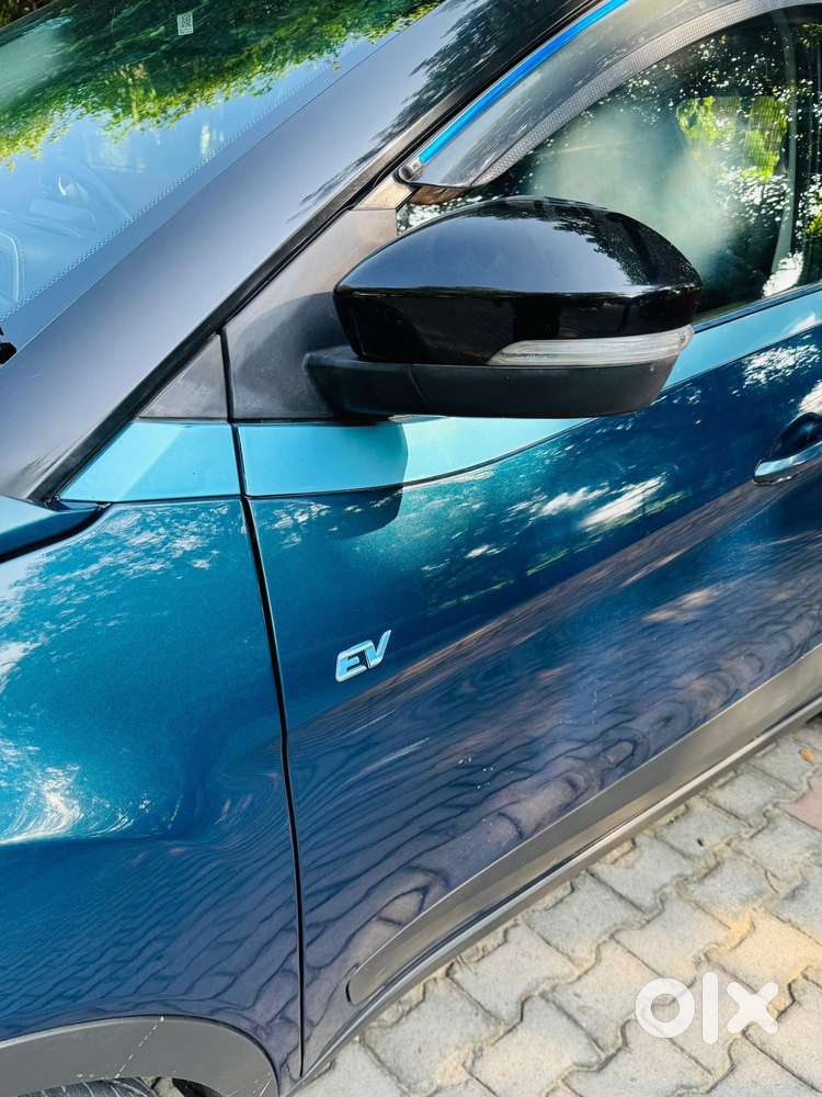Tata Nexon Ev Xz Plus, 2022, Electric